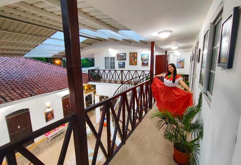 패밀리 룸, Las Catalinas Anton Panama