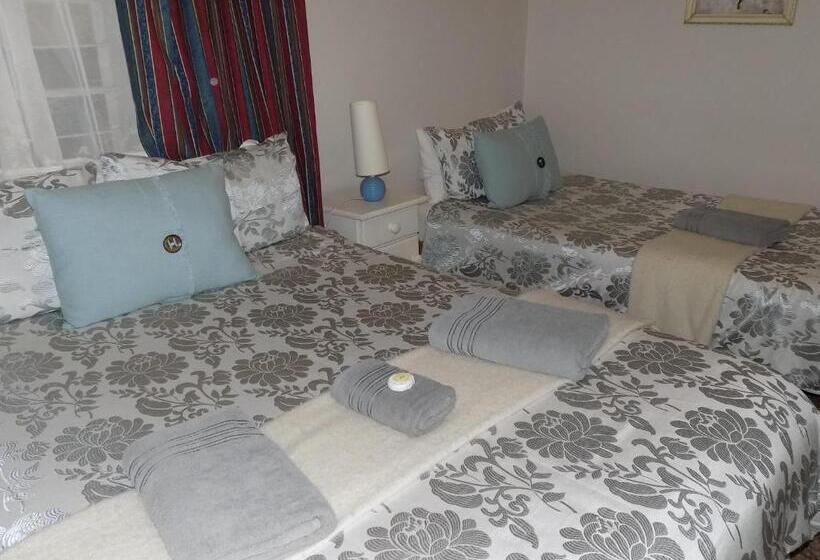 Семейный Номер, Sutherland Guest House