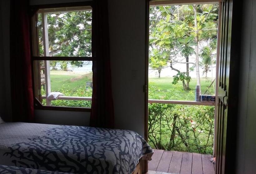 标准三人间, Hospedaje Yarisnori