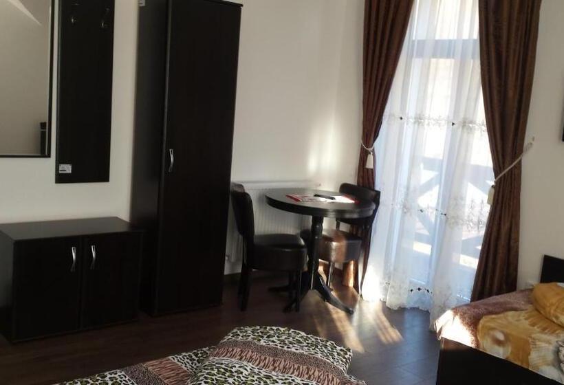 Номер Стандарт с Террасой, Pensiunea Eden