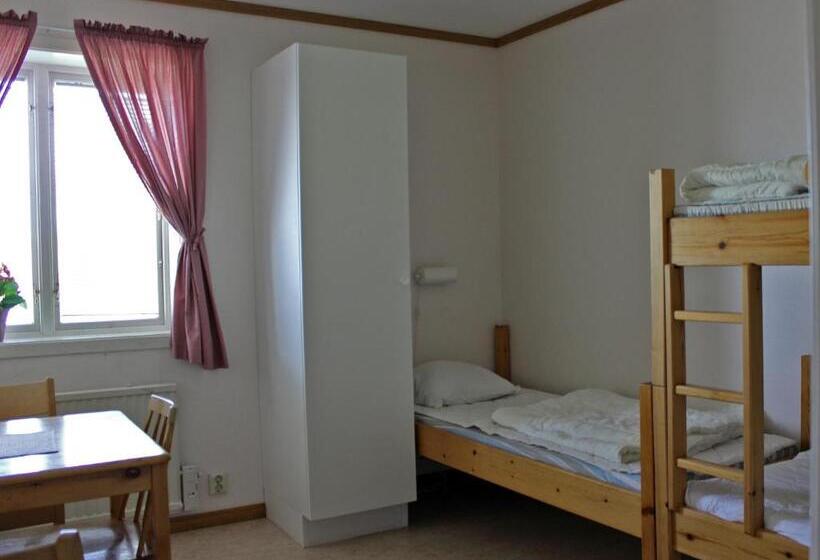 Номер Стандарт Трехместный, öje Vandrarhem & Turistgård