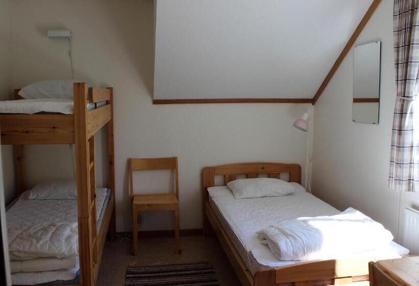 Номер Стандарт Трехместный, öje Vandrarhem & Turistgård