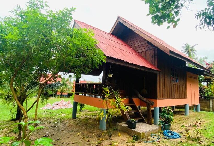 סוויטה עם מרפסת, Nadia Resort Kohjum