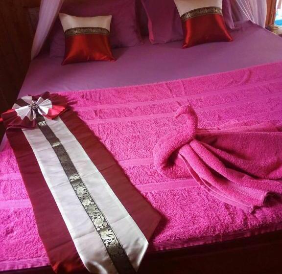 סוויטה עם מרפסת, Nadia Resort Kohjum