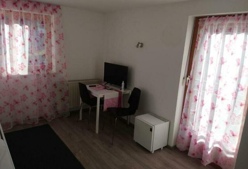 غرفة قياسية, Gasthaus Krone