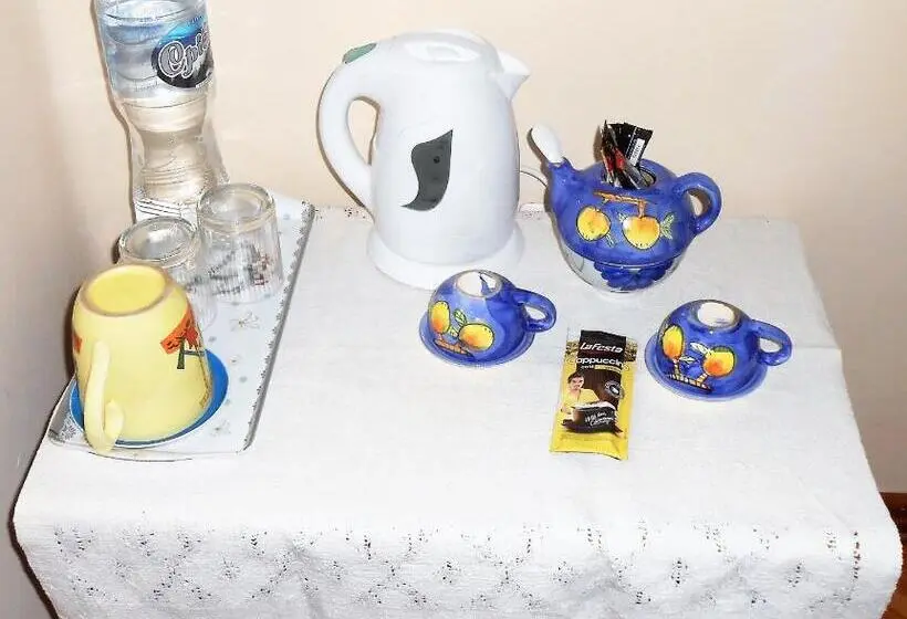 Standard Kolmen Hengen Huone Parveke, Guest House Marketti