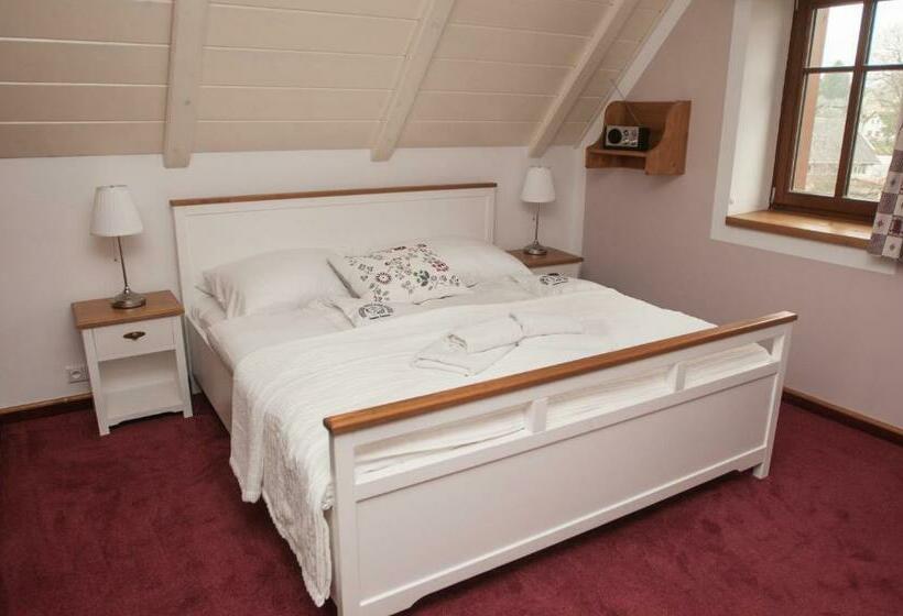 חדר דלוקס, Pension Konírna