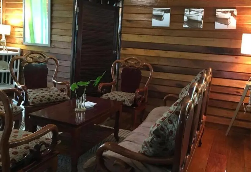 Villa 3 Makuuhuonetta, Oon Lee Bungalows