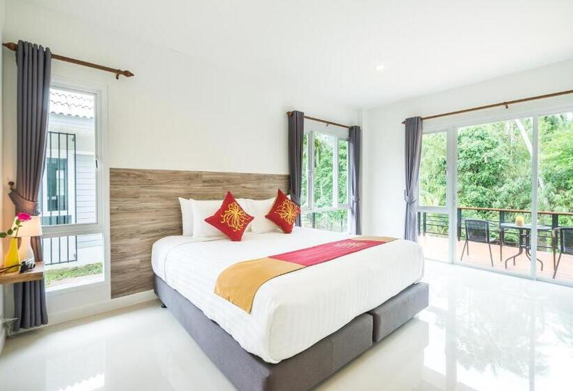 סטודיו סופריור, Phangan Akuna