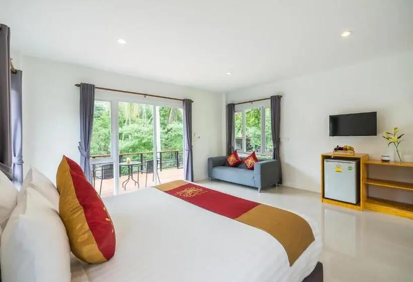 Studio Superior, Phangan Akuna