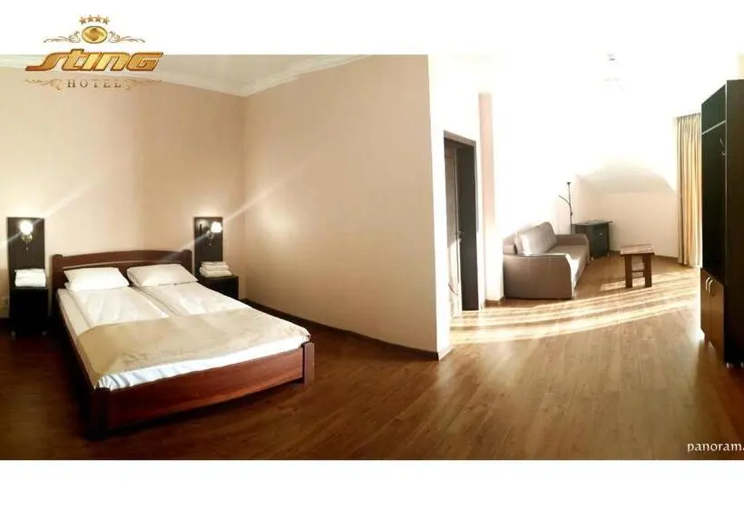 バルコニー付きジュニアスイート, Sting Hotel & Event Palace