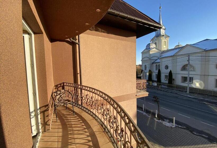 Трехместный Номер Superior, Sting Hotel & Event Palace