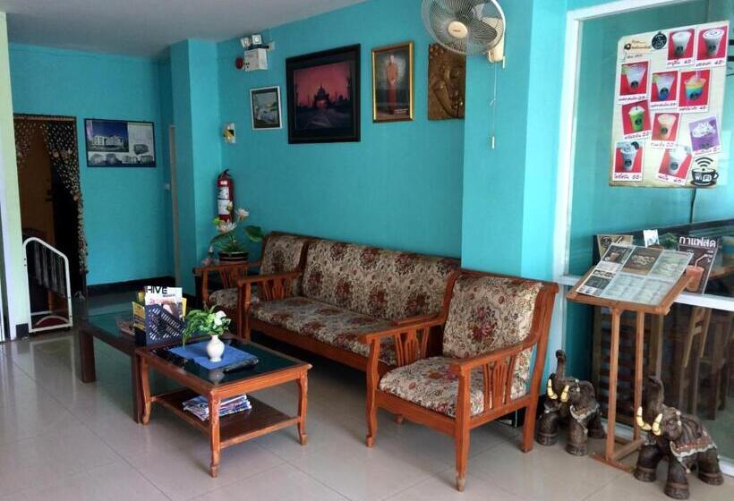 Номер Deluxe, Chonnatee Residence