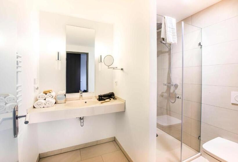 Номер Комфорт, Novum