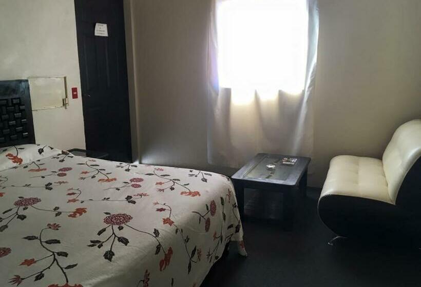 キングサイズベッドのスタンダードルーム, Panamericano