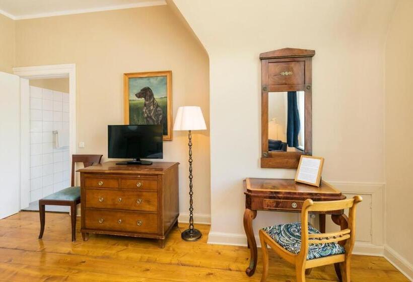 标准间, Waldesruh Am See