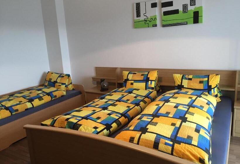 Четырехместный Номер Стандарт, Landgasthof Hölzlisberg