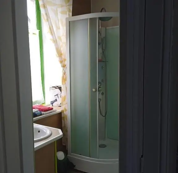 コンフォートルーム, Chambres D'hôtes Les Clématites En Cotentin
