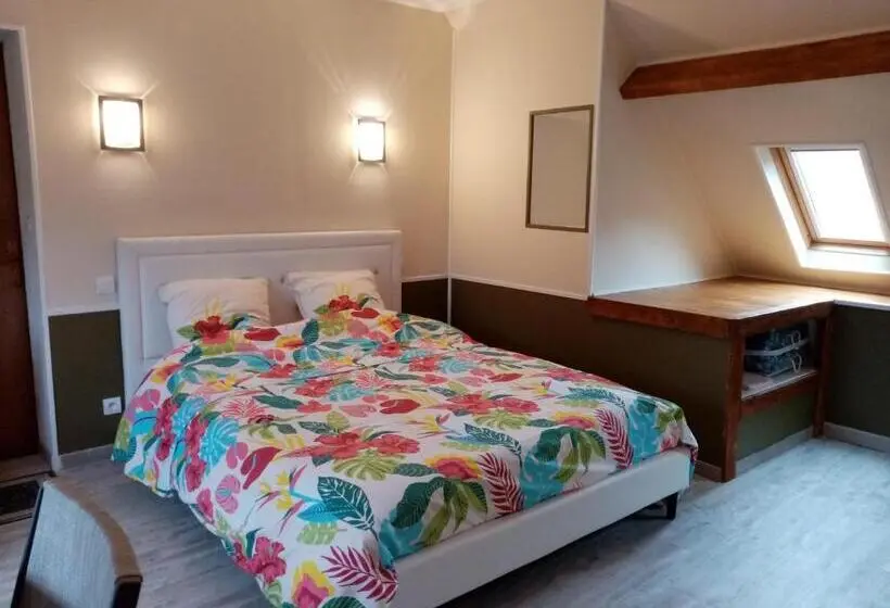 デラックスルーム, Chambres D'hôtes Les Clématites En Cotentin