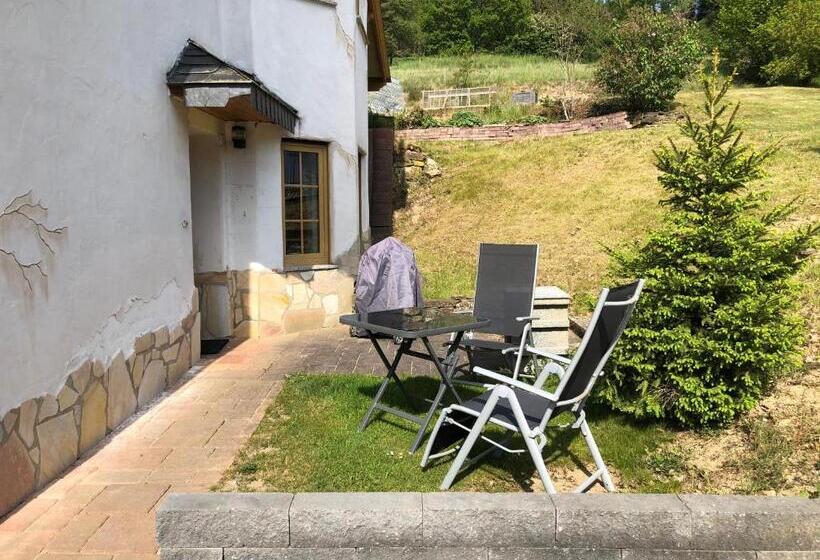 Апартаменты 1 Спальня, Gästehaus Lara