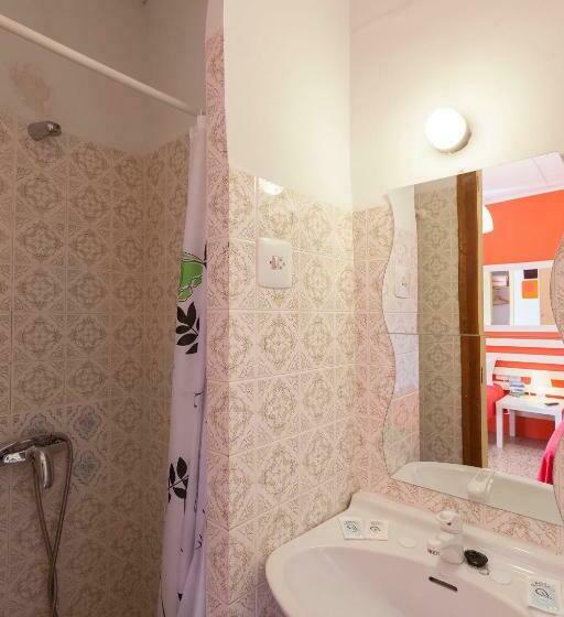 Номер Стандарт, Hostal Collsacabra