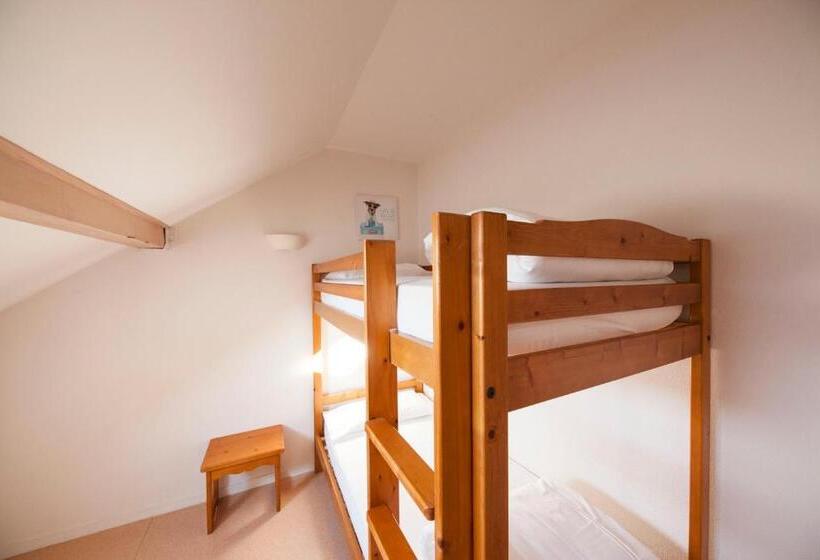 スタンダード４人部屋, Auberge De Motz