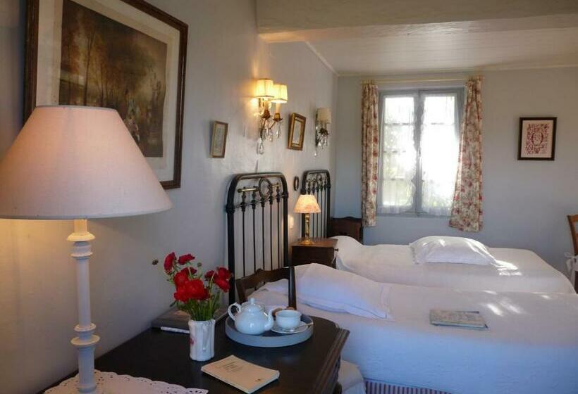 Quarto Estandar, Chambres D'hôtes Les Pesques