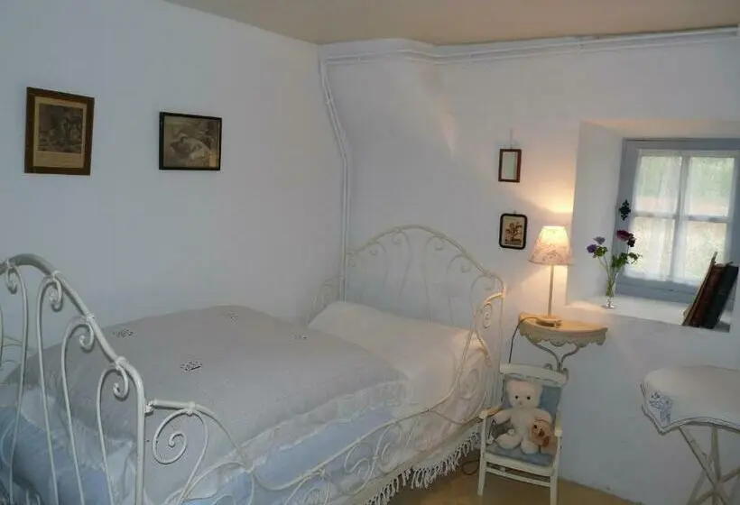 ファミリールーム, Chambres D'hôtes Les Pesques
