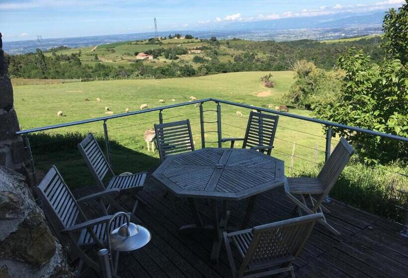 패밀리 룸 산 전망, Ferme De Simondon