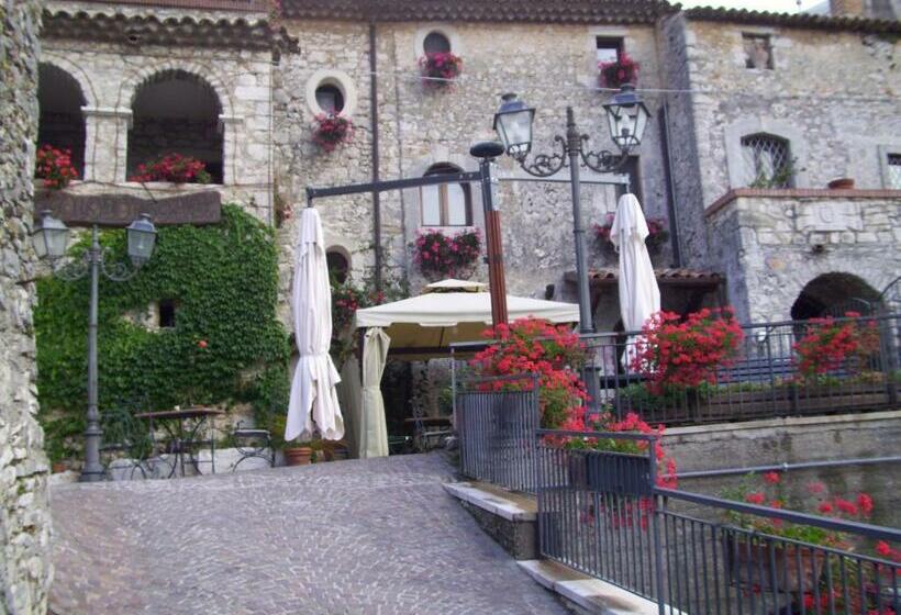 Номер Стандарт с Балконом, Al Piccolo Borgo Locanda Con Alloggio