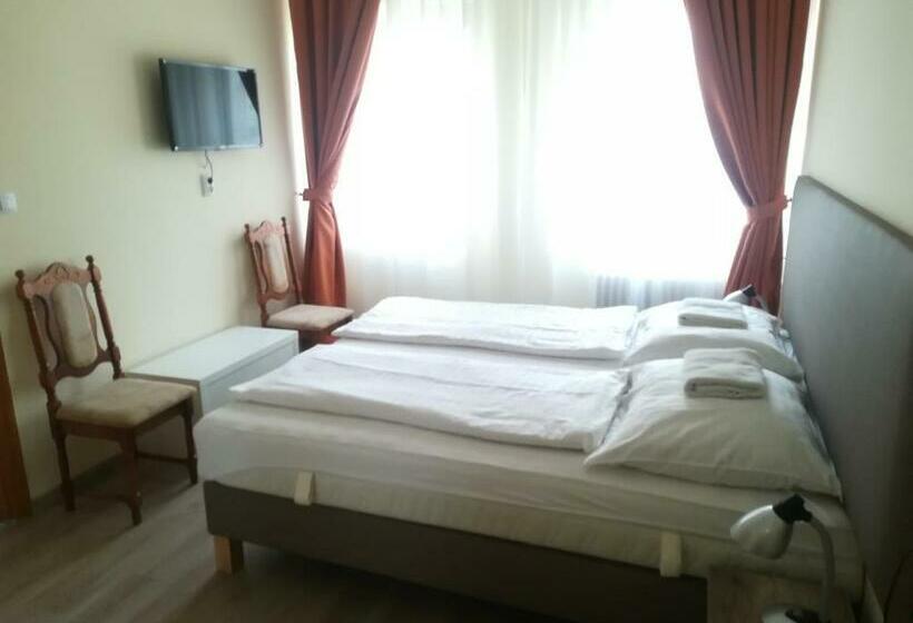 スタンダードルーム, áldos Panzió