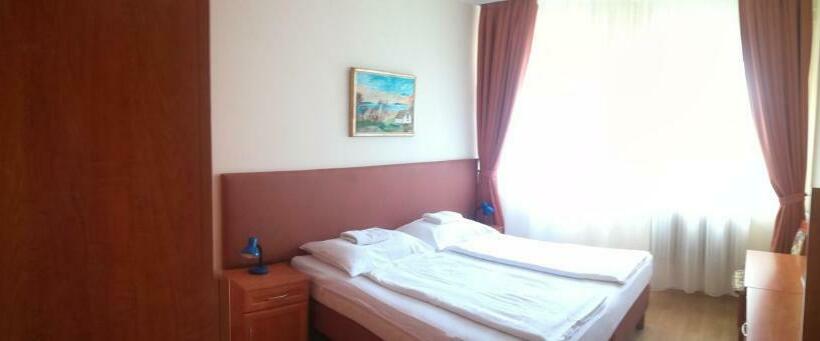 スタンダードルーム, áldos Panzió