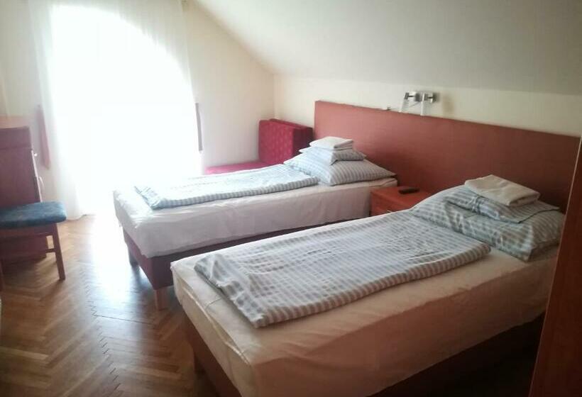 １ベッドルームアパートメント, áldos Panzió