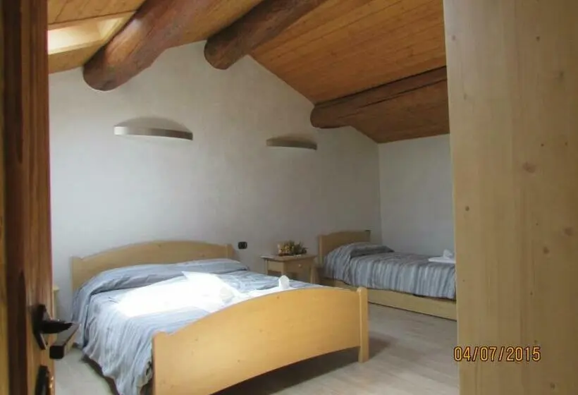 Perhehuone, Locanda Il Campo Della Quercia