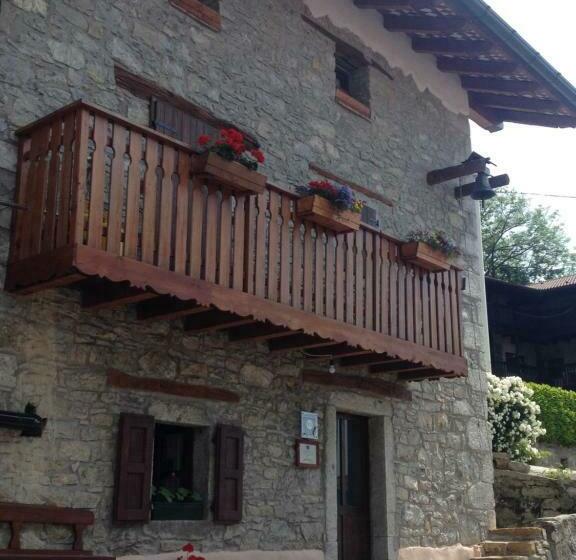 家庭间, Il Riccio E Il Gufo