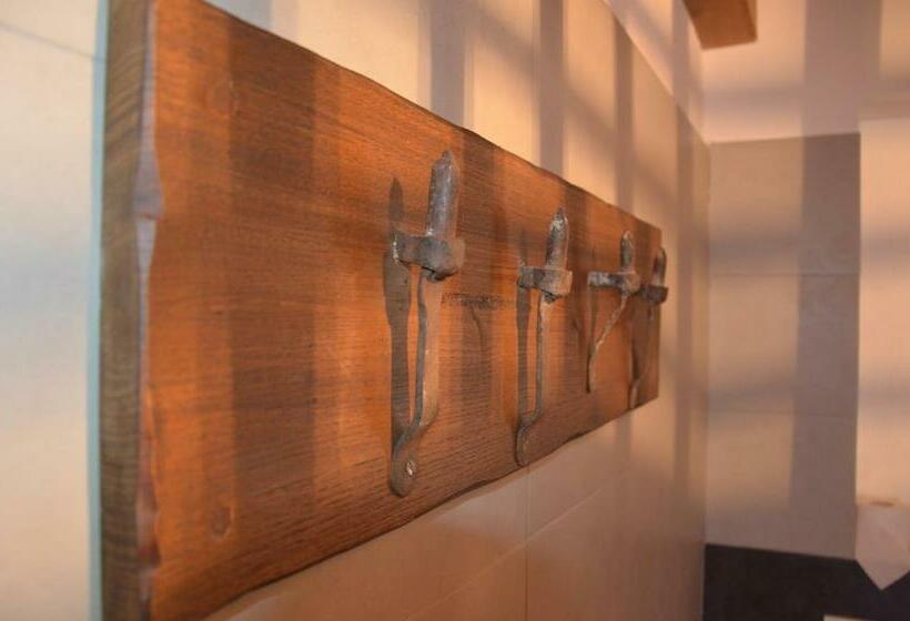 家庭间, Il Riccio E Il Gufo