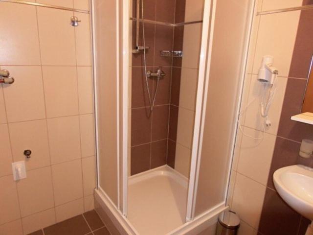 סוויטה, Penzion Mova