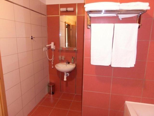 סוויטה, Penzion Mova