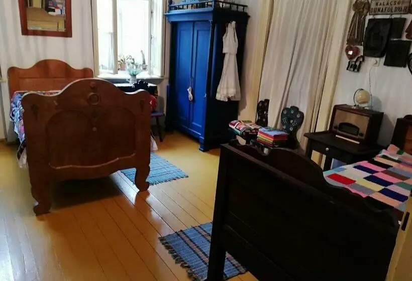 スタンダード4人部屋, Rozmaringos Udvarház