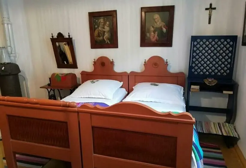 スタンダード4人部屋, Rozmaringos Udvarház