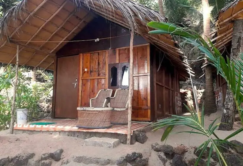 Cabane, Blue Lagoon Resort Goa