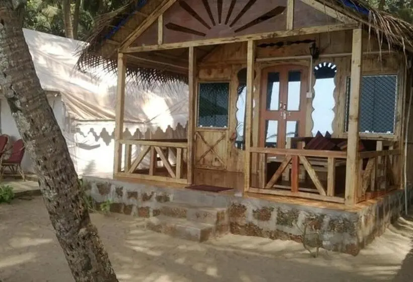 Cabane, Blue Lagoon Resort Goa
