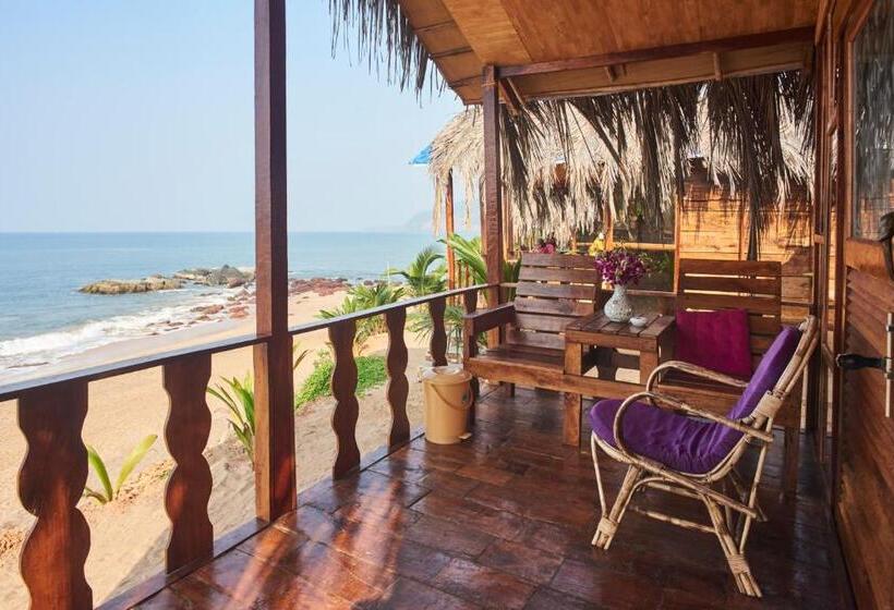 كابينة ديلوكس, Blue Lagoon Resort Goa