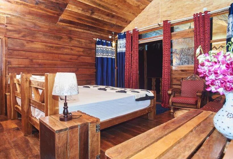 كابينة ديلوكس, Blue Lagoon Resort Goa