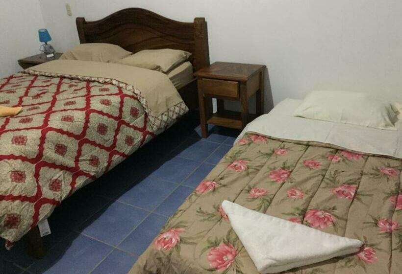 חדר סטנדרט לשלושה עם מרפסת, Cabinas Lindo Horizonte