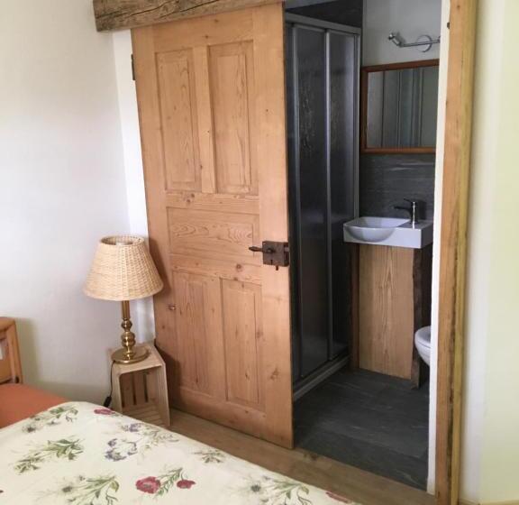 带1个卧室的公寓, Christall