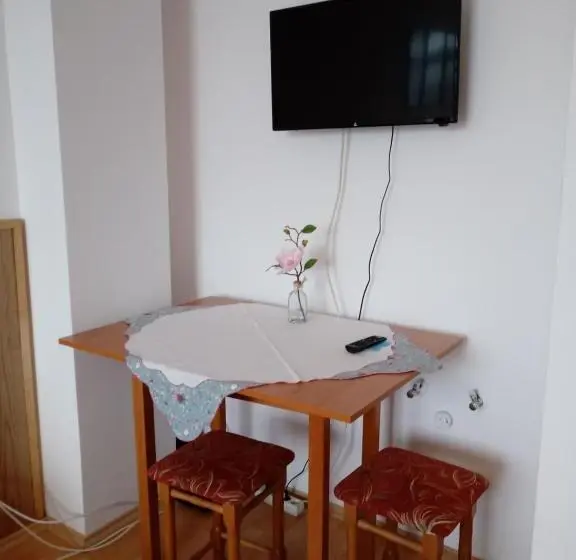 スタンダード４人部屋, Napsugár Vendégház