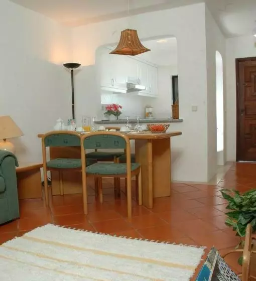 آپارتمان 1 خوابه, Balaia Golf Village