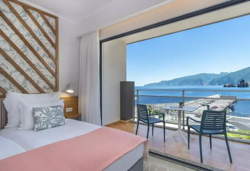 اتاق لوکس با چشم‌انداز دریا, Aqua Natura Bay