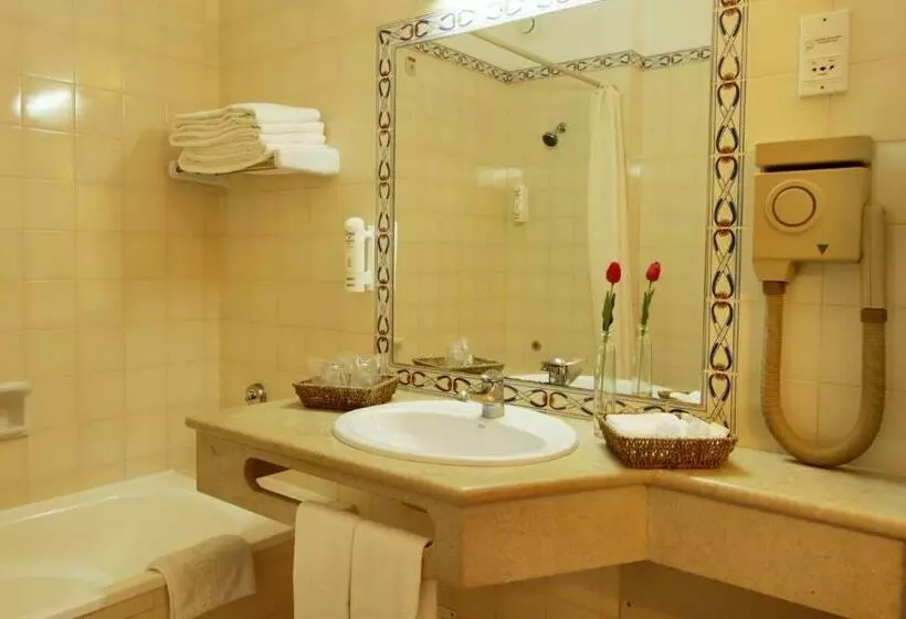 سوییت خانوادگی, Belavista Da Luz   Wellness & Lifestyle